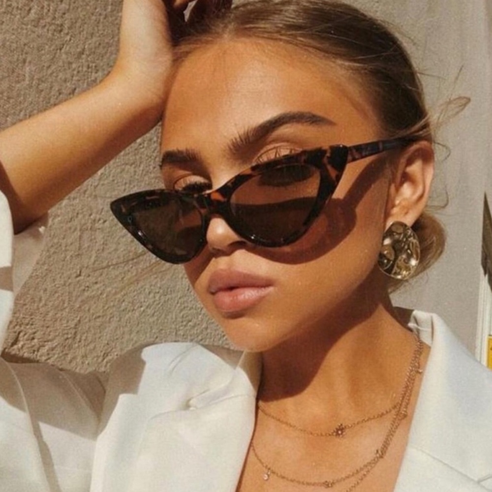 Chic Tortoise Shell Style Cat Eye Sunnies - Picture 1 of 15